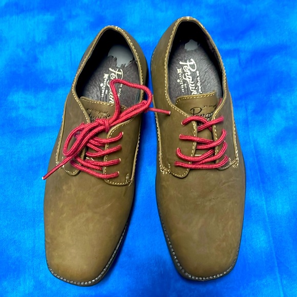 Munsingwear Penguin loafers. Children’s size 2. Never worn - Picture 1 of 3